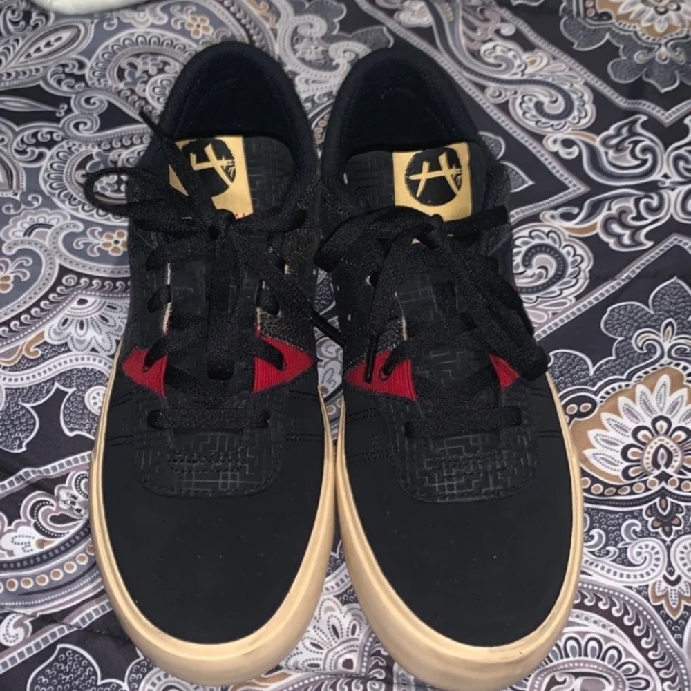 Jordan Series SE Rui